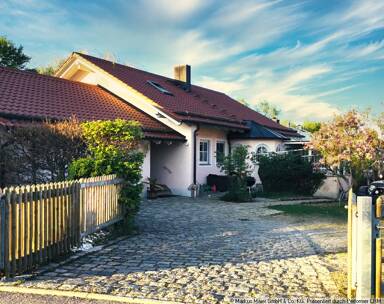 Einfamilienhaus zum Kauf 1.195.000 € 8 Zimmer 263 m² 1.134 m² Grundstück Dorfen Dorfen 84405