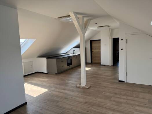 Wohnung zur Miete 790 € 2 Zimmer 82 m² 3 Geschosse frei ab sofort Jägerstraße 4 Uttershausen Wabern 34590