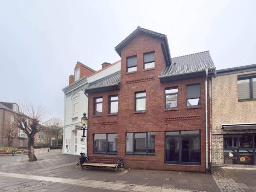 Studio zur Miete 1.095 € 1 Zimmer 73 m² Bad Oldesloe 23843