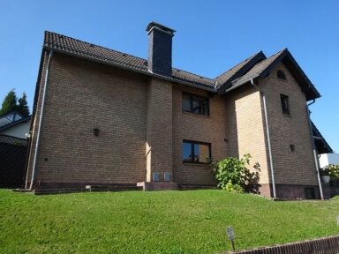 Mehrfamilienhaus zum Kauf als Kapitalanlage geeignet 825.000 € 7 Zimmer 307 m² 961 m² Grundstück Heiligenhaus Overath 51491