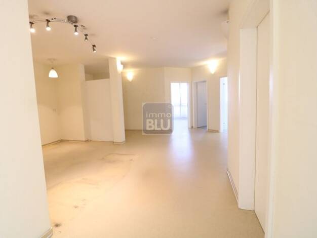 Praxisfläche zum Kauf 499.000 € 7 Zimmer Weingarten 76356