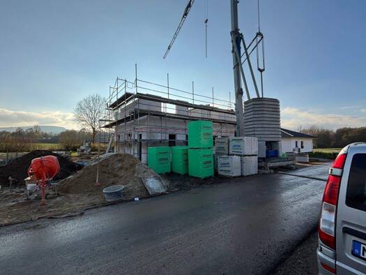 Doppelhaushälfte zum Kauf provisionsfrei 429.000 € 5 Zimmer 154 m² 369 m² Grundstück Rintelner Str. Bückeburg 31675