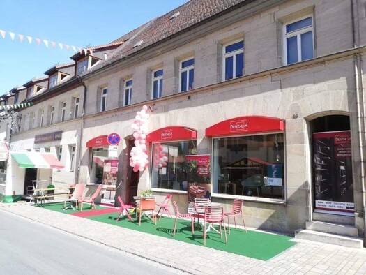 Laden zur Miete 1.500 € 3 Zimmer 118 m² Verkaufsfläche Langenzenn 90579