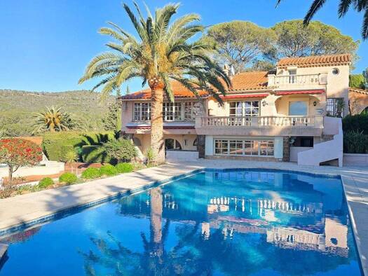 Villa zum Kauf provisionsfrei 1.995.000 € 9 Zimmer 3.520 m² Grundstück Aiguebonne Saint-Raphaël 83700