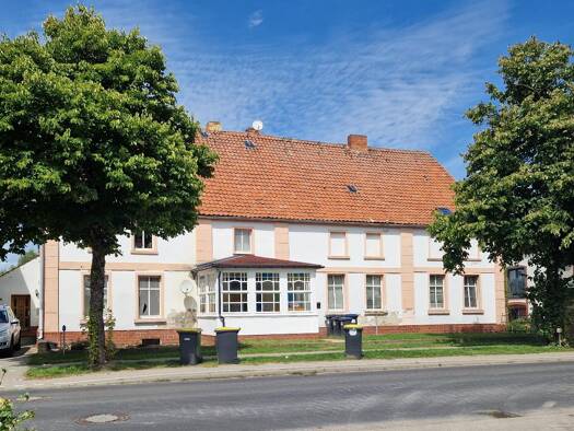 Haus zum Kauf als Kapitalanlage geeignet 265.000 € 12 Zimmer 490,8 m² 568 m² Grundstück Zachower Dorfstr. 16 Tremmen Ketzin/Havel 14669