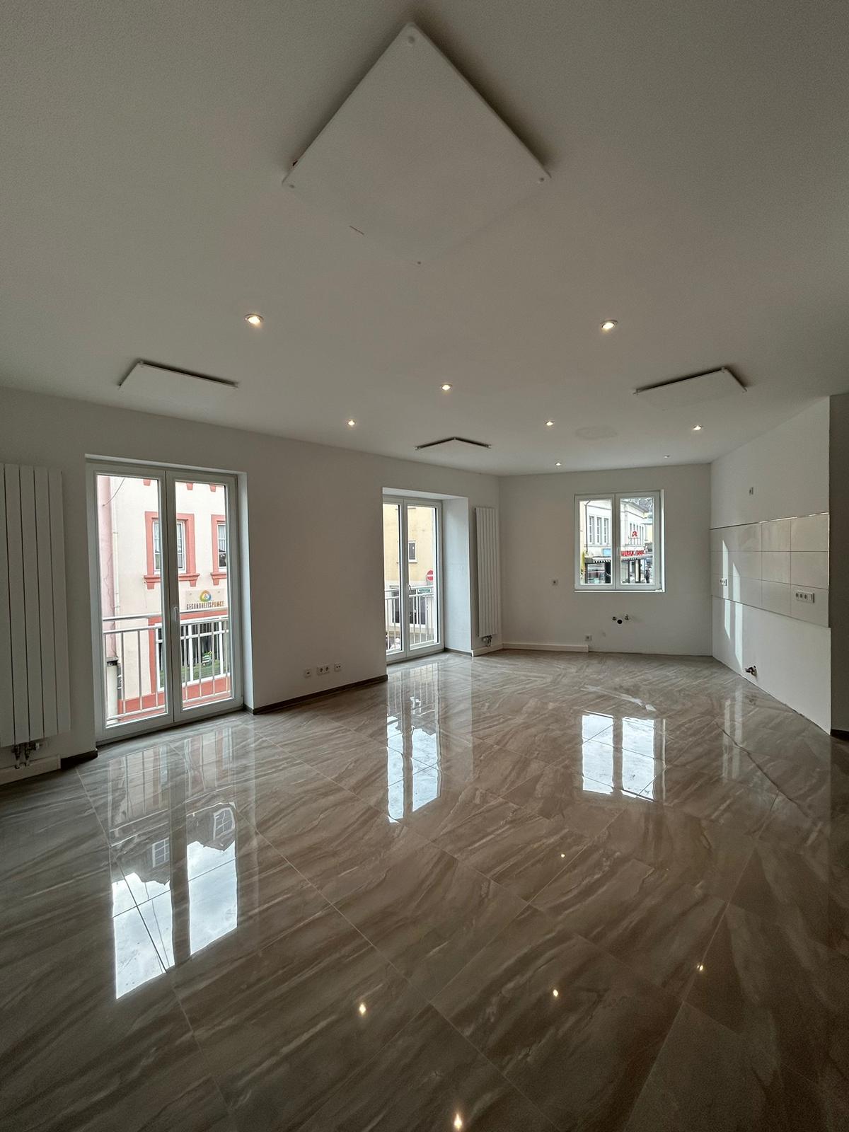 Wohnung zur Miete 1.200 € 3 Zimmer 110 m²<br/>Wohnfläche 1.<br/>Geschoss ab sofort<br/>Verfügbarkeit Graf-Siegfried-Str. 31 Saarburg Saarburg 54439