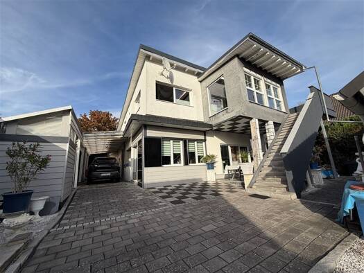 Wohnung zum Kauf 399.000 € 3 Zimmer 135 m² 1. Geschoss Rönshausen Eichenzell 36124