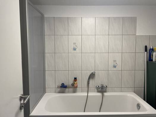 Wohnung zur Miete 800 € 4,5 Zimmer 110 m² Geschoss 1/3 frei ab 01.10.2026 Eschachstraße 11 Kappel Niedereschach 78078