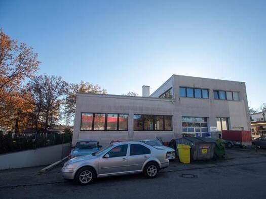 Coworking Space zur Miete provisionsfrei 341 € 3,5 Zimmer 14,2 m² Bürofläche Ernst-Heinkel-Ring 18 Hohenbrunn Hohenbrunn 85662