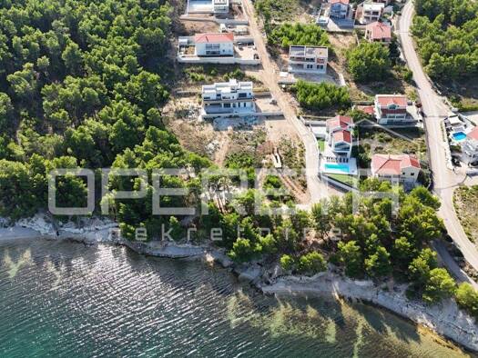 Wohn- und Gewerbegrundstück zum Kauf 210.000 € Novigrad 23312