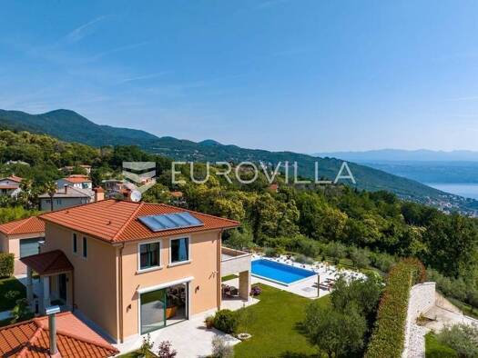 Haus zum Kauf 2.400.000 € 3 Zimmer 343 m² Dobrec Dobreć