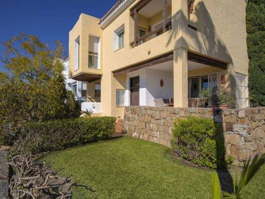 Einfamilienhaus zum Kauf 1.495.000 € 245 m² 529 m² Grundstück Benahavís 29679