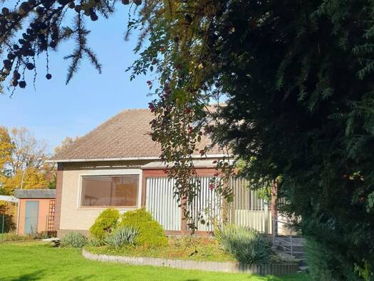 Einfamilienhaus zur Miete 1.700 € 6 Zimmer 170 m² 800 m² Grundstück frei ab 01.03.2026 Sauingen Salzgitter 38239