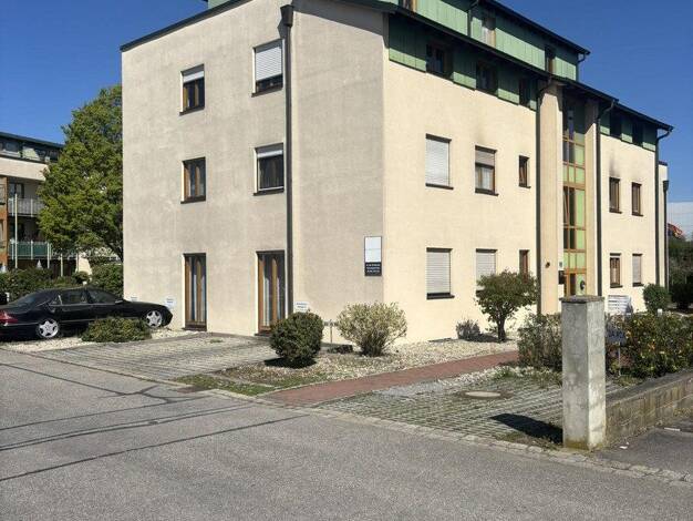 Wohnung zum Kauf provisionsfrei 194.500 € 1,5 Zimmer 55 m² 3. Geschoss Dingolfing Dingolfing 84130