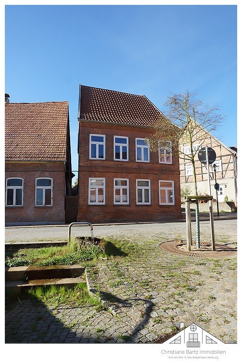 Stadthaus zum Kauf 99.750 € 3 Zimmer 90 m²<br/>Wohnfläche 89 m²<br/>Grundstück Mühlenstraße 36 Rehna Rehna 19217