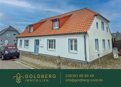 Haus zum Kauf 370.000 € 7 Zimmer 165 m² 472 m² Grundstück Garz Garz/Rügen 18574