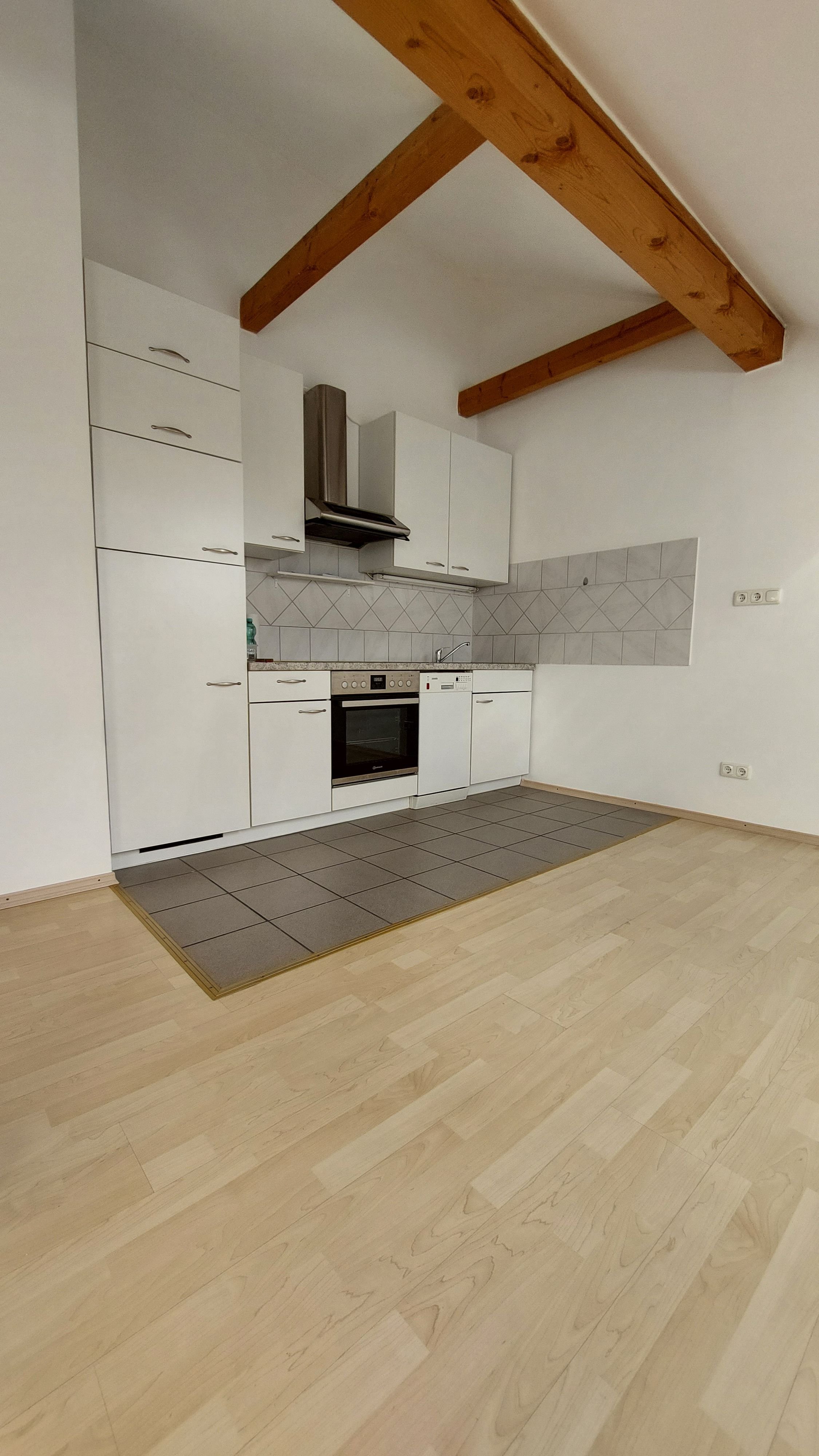 Wohnung zur Miete 720 € 2 Zimmer 55 m²<br/>Wohnfläche ab sofort<br/>Verfügbarkeit Mooswiesenweg 52 West Landshut 84034