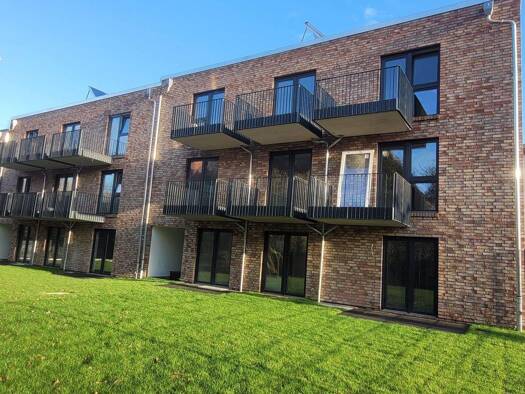 Wohnung zur Miete 985 € 2 Zimmer 39,4 m² frei ab sofort Wilstorf Hamburg 21077