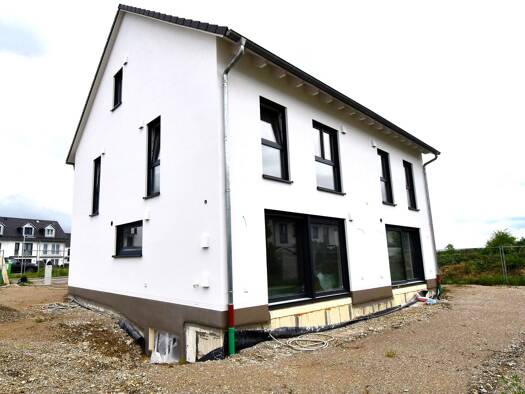 Haus zum Kauf - Erstbezug 720.000 € 5 Zimmer 142 m² 273 m² Grundstück frei ab sofort Maisach Maisach 82216