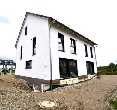Haus zum Kauf - Erstbezug 720.000 € 5 Zimmer 142 m² 273 m² Grundstück frei ab sofort Maisach Maisach 82216