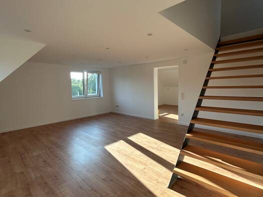 Maisonette zur Miete 1.090 € 3 Zimmer 75 m² Geschoss 1/2 frei ab sofort Am Wehrbach 20 Lengenfeld Pürgen 86932