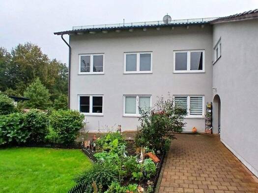 Wohnung zur Miete 850 € 4 Zimmer 115 m² 1. Geschoss Zueding Hunding 94551