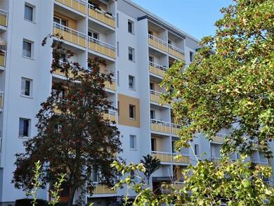 Wohnung zur Miete 405 € 3 Zimmer 57,2 m² 6. Geschoss frei ab 01.07.2025 Ernst-Mucke-Straße 4 Schmellwitz Cottbus 03044