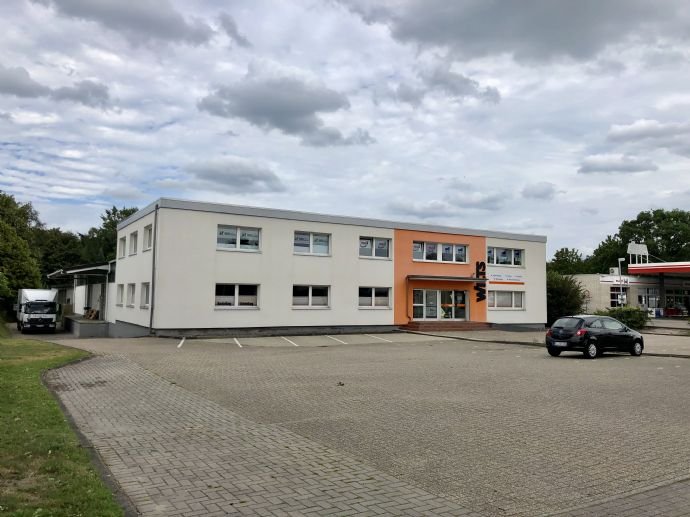 Bürogebäude zur Miete 1.450 € 5 Zimmer 168 m²<br/>Bürofläche Bremer Heer Strasse 291 Tweelbäke West Oldenburg 26135