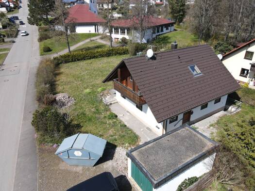 Einfamilienhaus zum Kauf 384.900 € 1 Zimmer 130 m² 827 m² Grundstück frei ab sofort Rottweil 78628