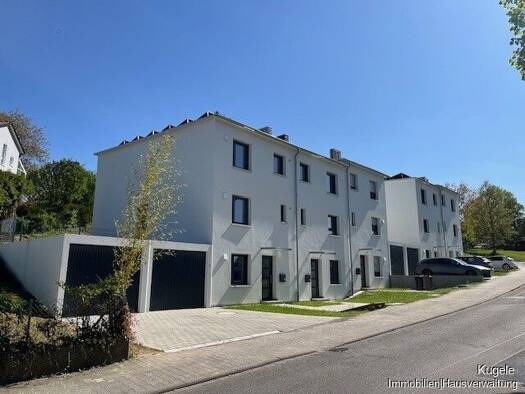 Reihenmittelhaus zur Miete - Erstbezug 1.780 € 5 Zimmer 130,3 m² 1.346 m² Grundstück Südweststadt Pforzheim 75172