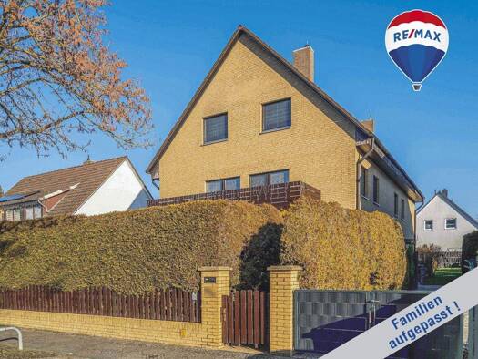 Doppelhaushälfte zum Kauf 499.999 € 4,5 Zimmer 102,3 m² 180 m² Grundstück frei ab 01.05.2026 Buckow Berlin 12353