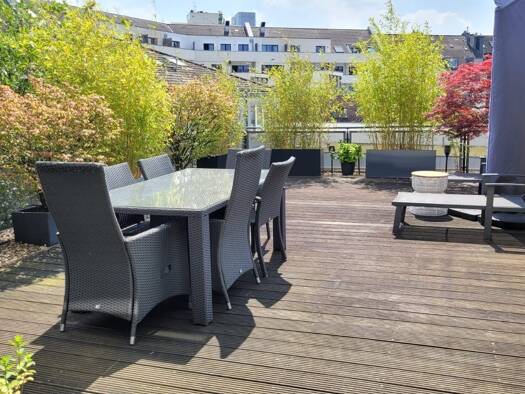 Maisonette zur Miete 2.850 € 3,5 Zimmer 145 m² Geschoss 2/5 frei ab 01.09.2026 Pempelfort Düsseldorf 40211