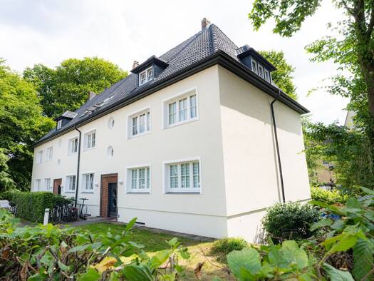 Mehrfamilienhaus zum Kauf als Kapitalanlage geeignet 1.980.000 € 652,6 m² 1.050 m² Grundstück Harksheide Norderstedt 22848