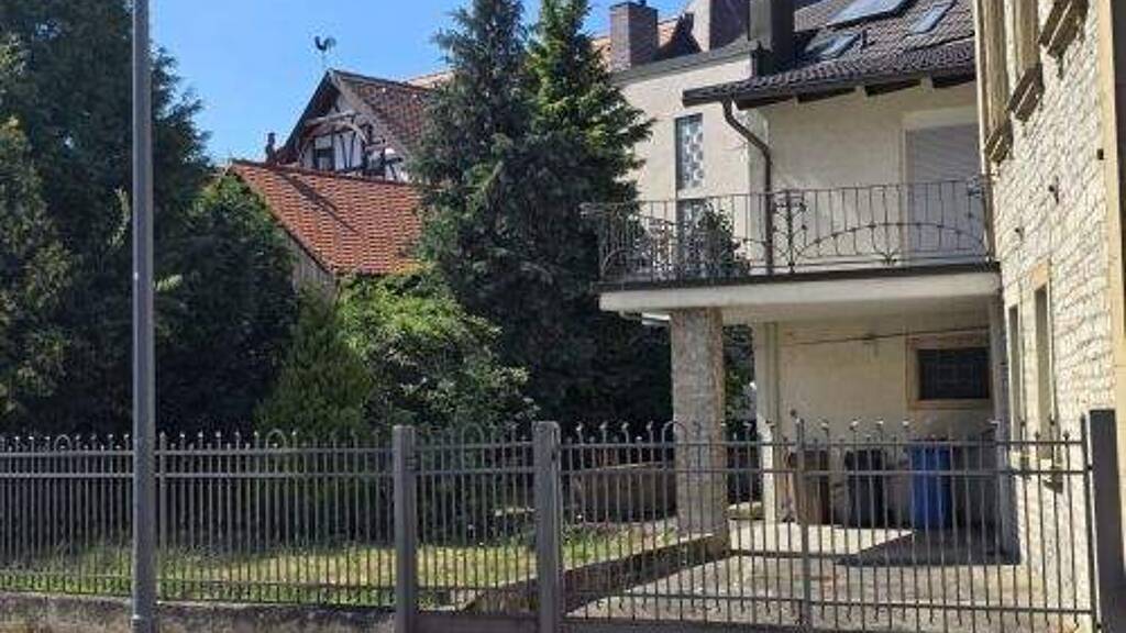 Einfamilienhaus zum Kauf 195.000 € 7 Zimmer 173 m² 418 m² Grundstück Arnstein Arnstein , Unterfr 97450