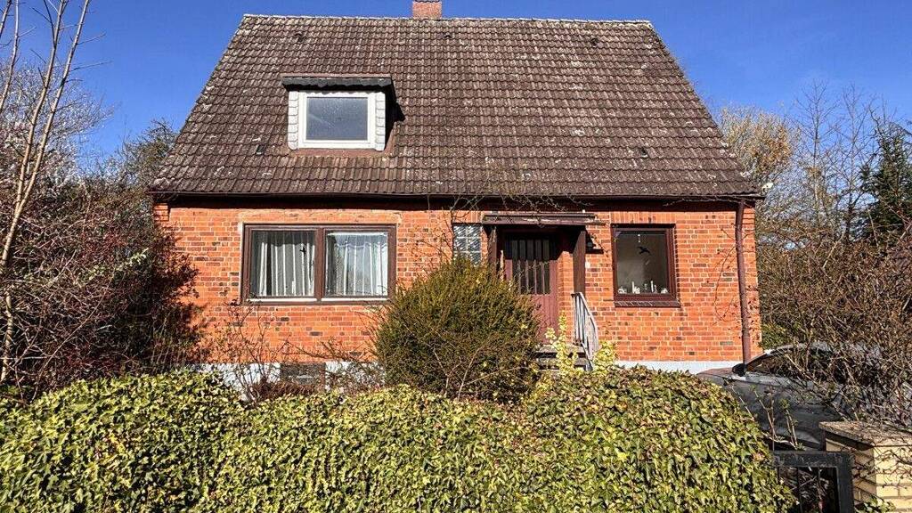 Einfamilienhaus zum Kauf 250.000 € 5 Zimmer 110 m² 1.007 m² Grundstück Elmenhorst 21493