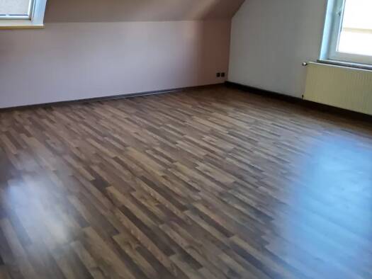 Wohnung zum Kauf provisionsfrei 120.000 € 5 Zimmer 175 m² Hannoversche Heerstraße Westercelle Celle 29227