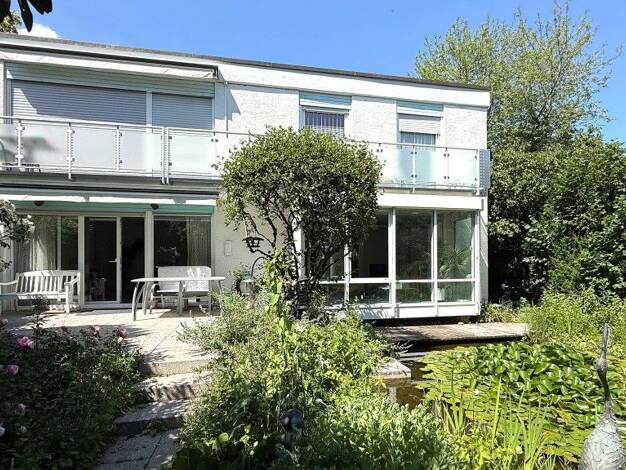Haus zum Kauf 520.000 € 5 Zimmer 167 m² 648 m² Grundstück Bad Dürrheim Bad Dürrheim 78073