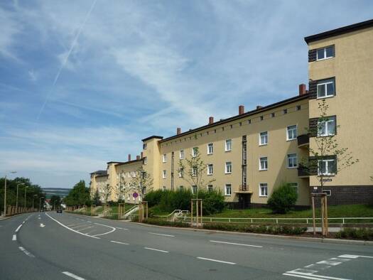 Wohnung zur Miete 420 € 3 Zimmer 71,2 m² EG Straße des Bergmanns 63 Innenstadt Gera 07546