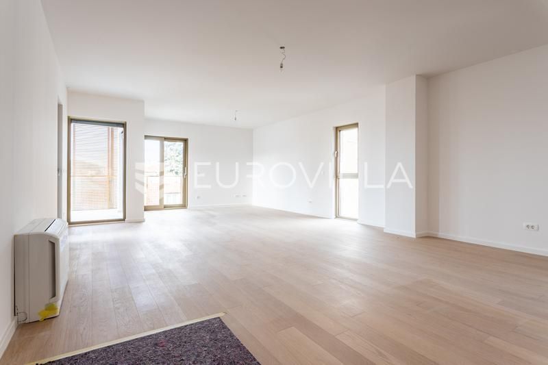 Wohnung zum Kauf 965.000 € 3 Zimmer 115 m²<br/>Wohnfläche 3.<br/>Geschoss Grad 21000