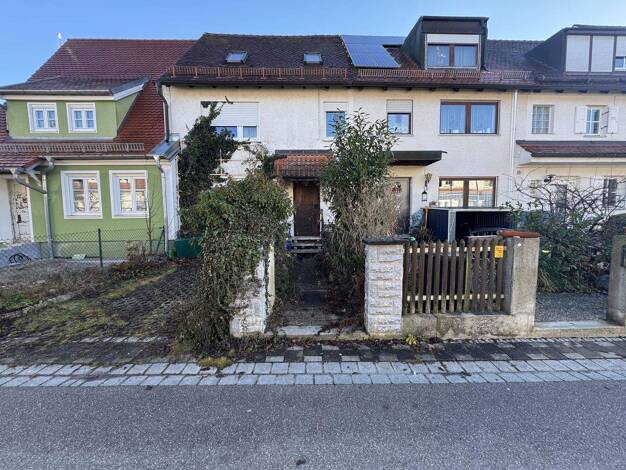 Reihenmittelhaus zur Leibrente 300.000 € 5 Zimmer 110 m² 301 m² Grundstück Freising 85354