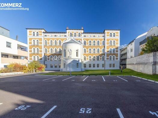 Wohnung zur Miete 896 € 2 Zimmer 72,1 m² 2. Geschoss Wiener Neustadt 2700