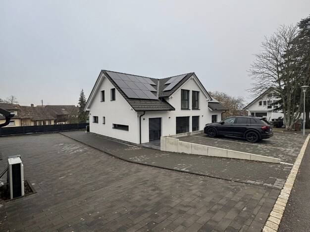 Einfamilienhaus zum Kauf 879.000 € 5 Zimmer 240 m² 511 m² Grundstück frei ab sofort Wiechs Tengen 78250