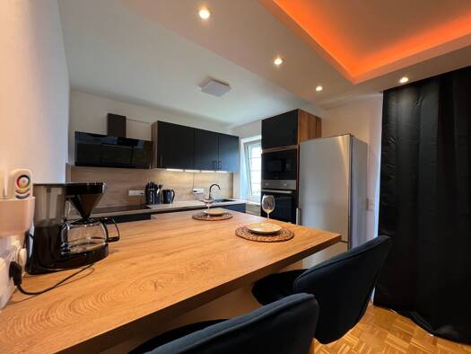 Studio zur Miete 1.000 € 1 Zimmer 40 m² Geschoss 1/2 frei ab sofort Dachau Dachau 85221