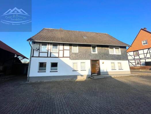 Mehrfamilienhaus zum Kauf 195.000 € 10 Zimmer 270 m² 2.459 m² Grundstück Untere Dorfstraße 21 Langenholtensen Northeim 37154