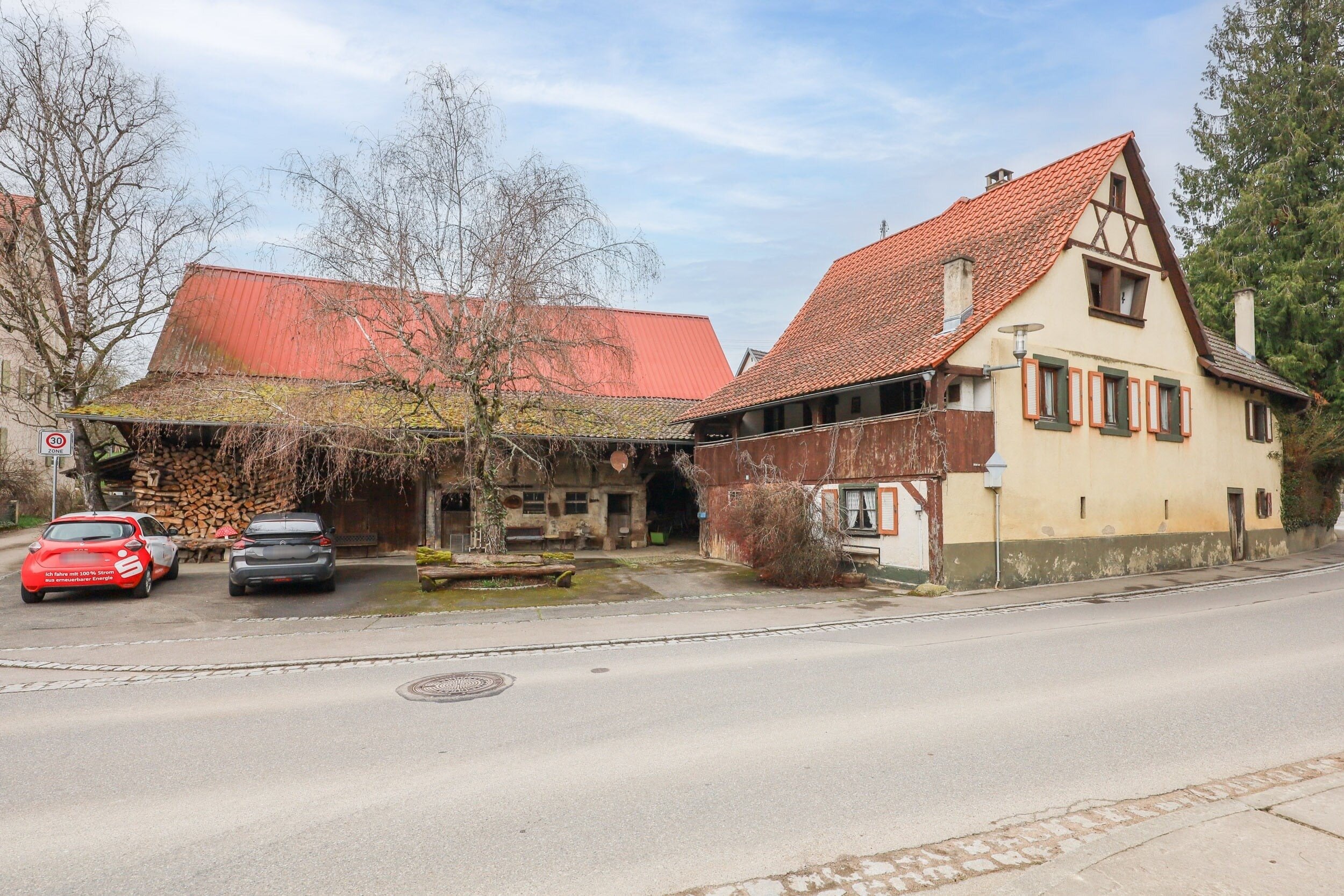 Bauernhaus zum Kauf 400.000 € 5 Zimmer 136 m²<br/>Wohnfläche 1.103 m²<br/>Grundstück Riedlingen Kandern 79400