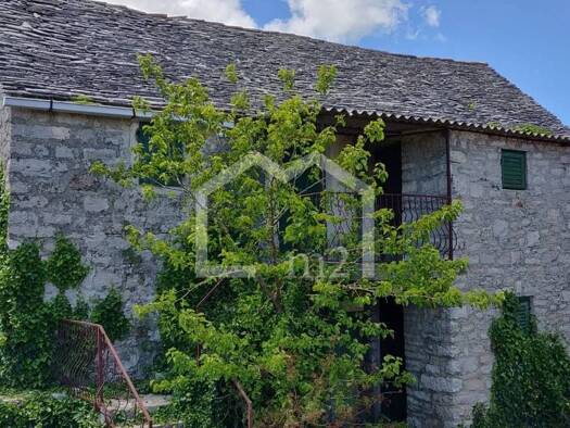 Einfamilienhaus zum Kauf 110.000 € 4 Zimmer 180 m² Pražnica, Pučišća Pučišća 21412