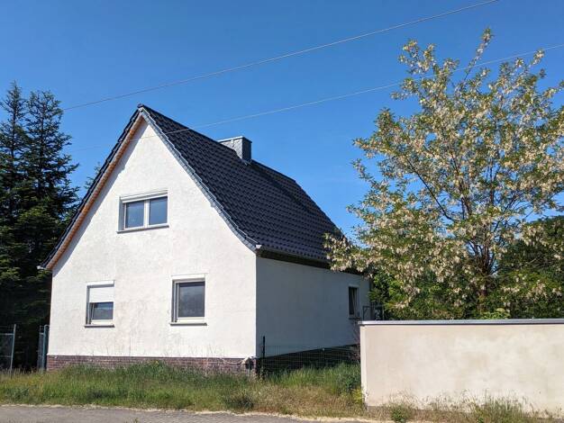 Einfamilienhaus zum Kauf 200.000 € 3 Zimmer 113 m² 1.151 m² Grundstück Cottbus 03052