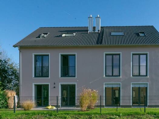 Doppelhaushälfte zur Miete 2.350 € 4 Zimmer 135 m² frei ab 01.03.2026 Eichenried Moosinning 85452