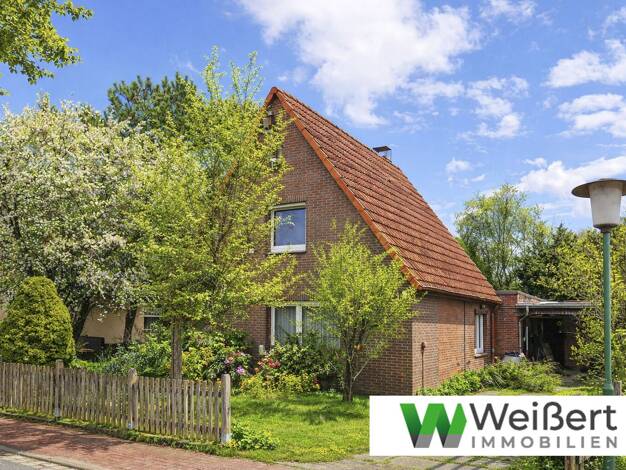 Einfamilienhaus zum Kauf 135.000 € 4,5 Zimmer 100 m² 803 m² Grundstück Lehe 25774