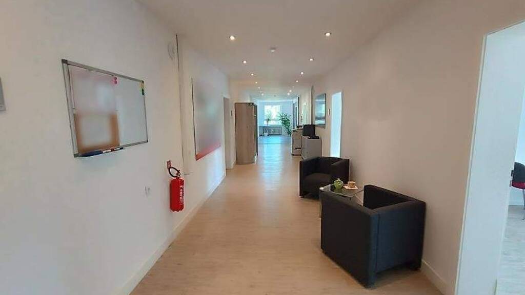 Bürofläche zur Miete 2.750 € 250 m² Bürofläche Lengede 38268